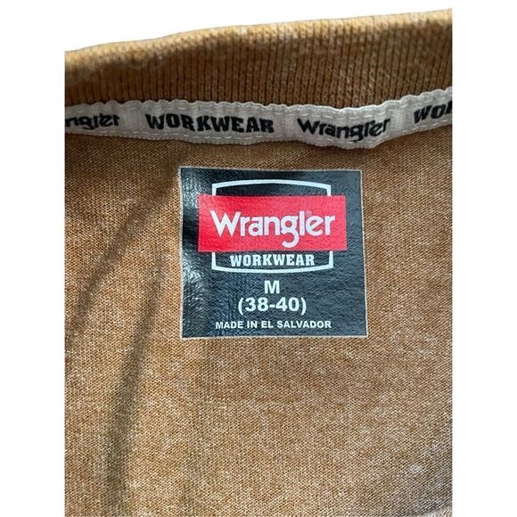 Wrangler long sleeve pocket tee - Picture 3 of 3